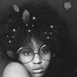 Meet your Posher, Janae